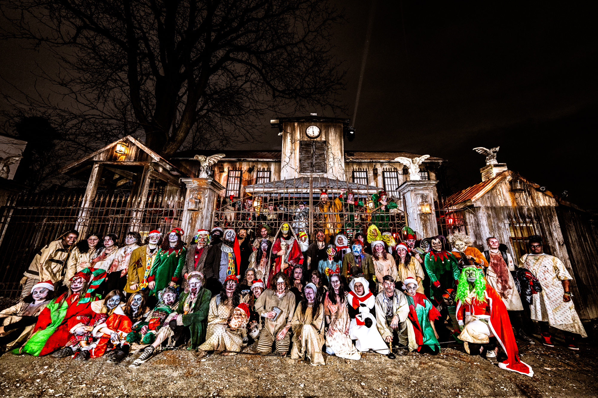 Field of Screams Creepy Christmas Pictures