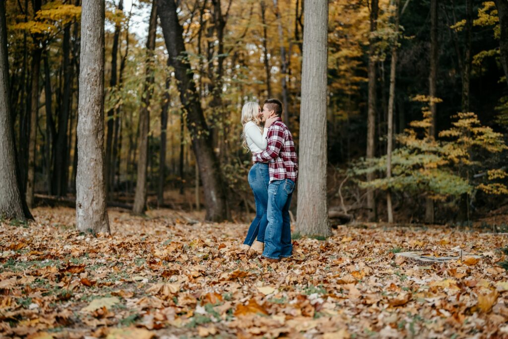 Engagement session at Mill Creek Park in Youngstown, Ohio